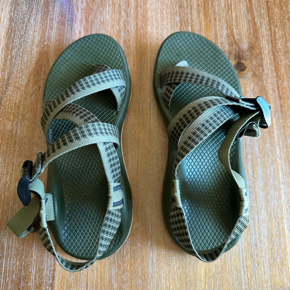 Womens Chaco Sandals Size 7